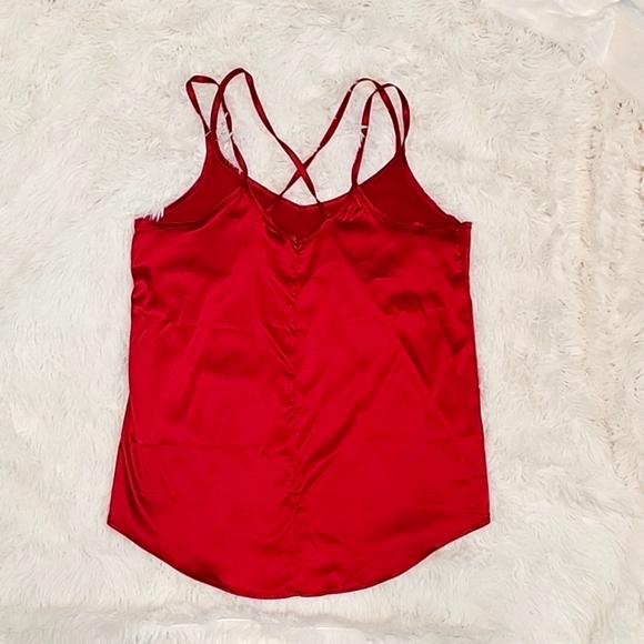 New luluaroe Daniella Cross Back Camisole silky Tank Solid Red Flowy blouse - Picture 4 of 7